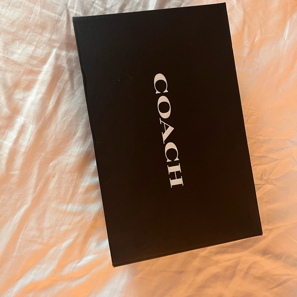 Coach collapsible heel DRV